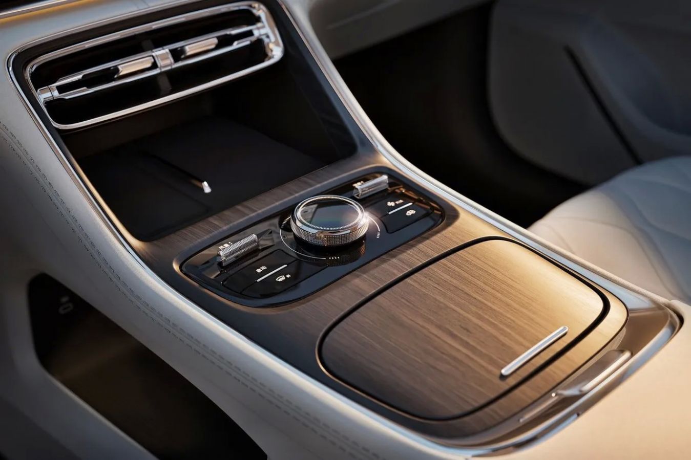Geely Galaxy A7: Ηλεκτρικό ή PHEV σεντάν με τιμή ανάλογη των 12.200€